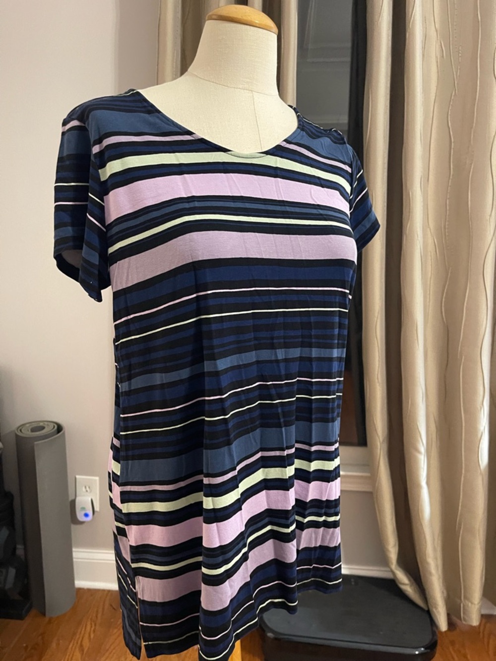 Liz Claiborne Striped Short Sleeve Tee in Navy, Lavender